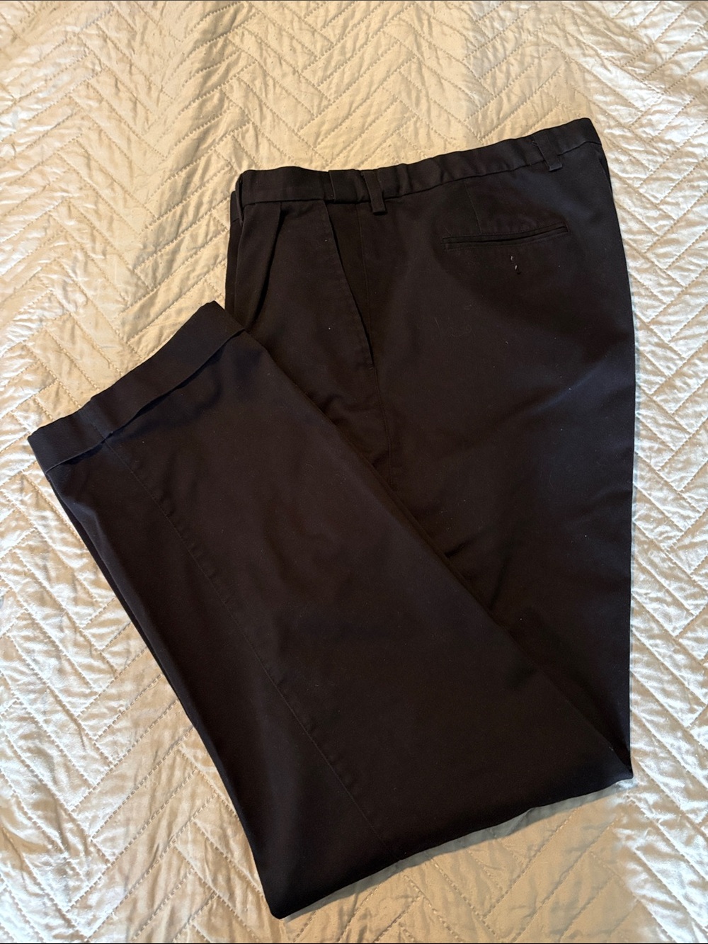 Men’s Puritan Black Straight-Leg Chinos